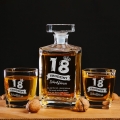 Karafka z grawerem i 2 szklanki na whisky, prezent na urodziny