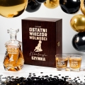 Karafka z Grawerem w Skrzynce i Szklanki Do Whisky - Prezent na Wieczór Kawalerski - Ostatni Wieczór Wolności - Łamana