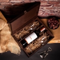 Potrójna skrzynka na wino z grawerem