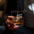 Szklanka do Whisky z Grawerem - Prezent na Dzień Dziadka - Zestaw Prezentowy dla Dziadka - Szklanka + Karty do Gry + Kostki Chłodzące - Super Dziadek