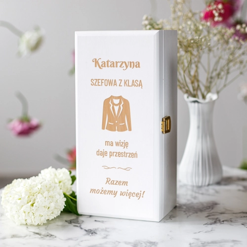 Skrzynka na Alkohol z Grawerem - Prezent dla Szefowej