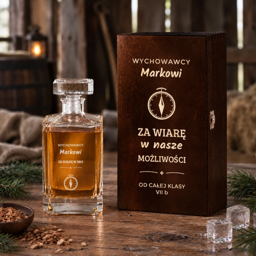 Karafka z Grawerem w Skrzynce - Prezent dla Wychowawcy - Prosta