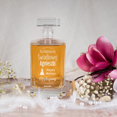 Karafka na whisky z grawerem dla świadkowej