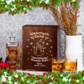 Karafka na whisky z grawerem i szklanki na święta w skrzynce ciemny brąz