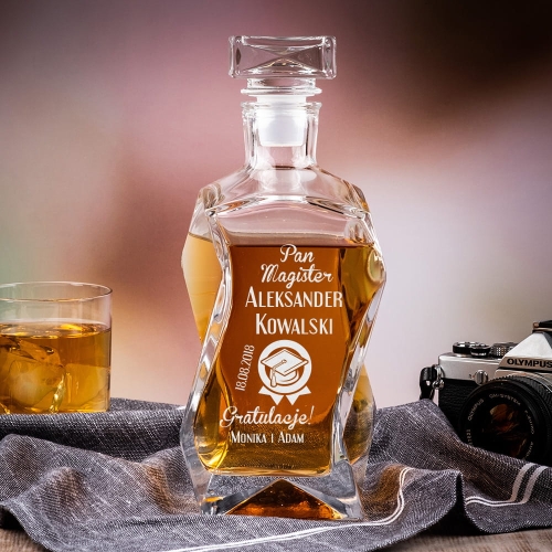 Karafka na whisky z grawerem na obronę pracy magisterskiej