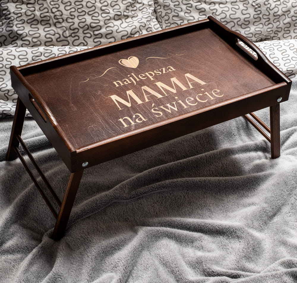 Stolik śniadaniowy z grawerem ciemny brąz