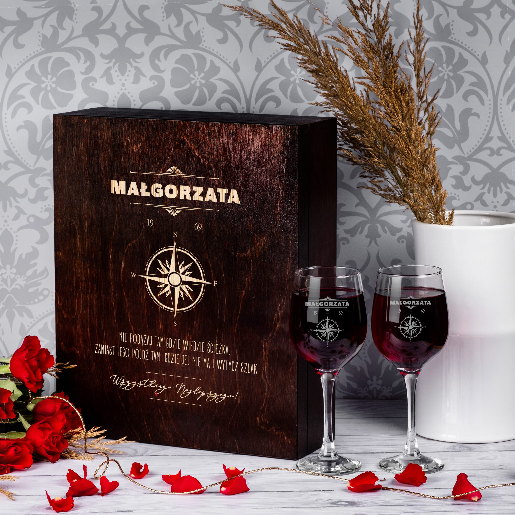 Skrzynka na Wino z Kieliszkami z Grawerem - Prezent dla Podróżnika na Urodziny