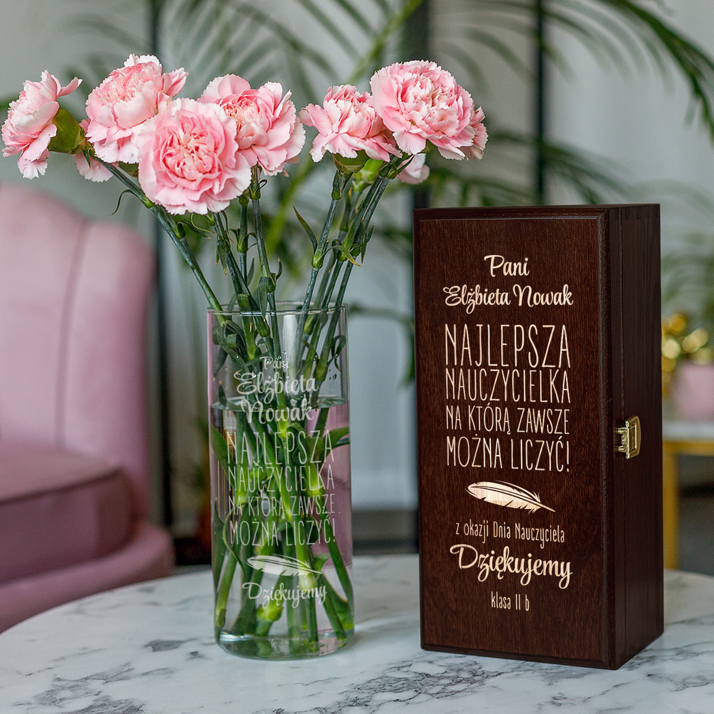 Wazon z Grawerem w Skrzynce dla Nauczycielki - Prezent na Dzień Nauczyciela  - Nauczyciel Na Którego Można Liczyć Dziękuję