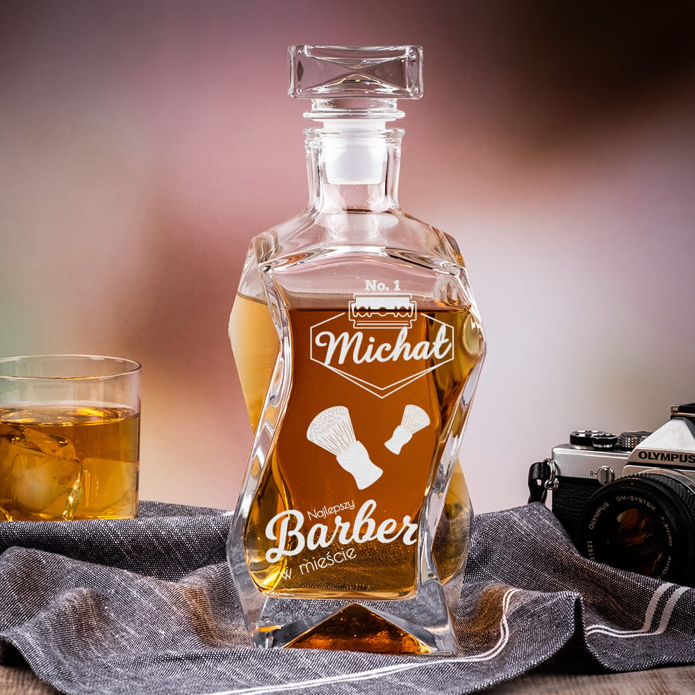 Karafka do Whisky z Grawerem - Prezent dla Barbera - No.1 Najlepszy Barber w Mieście - Łamana