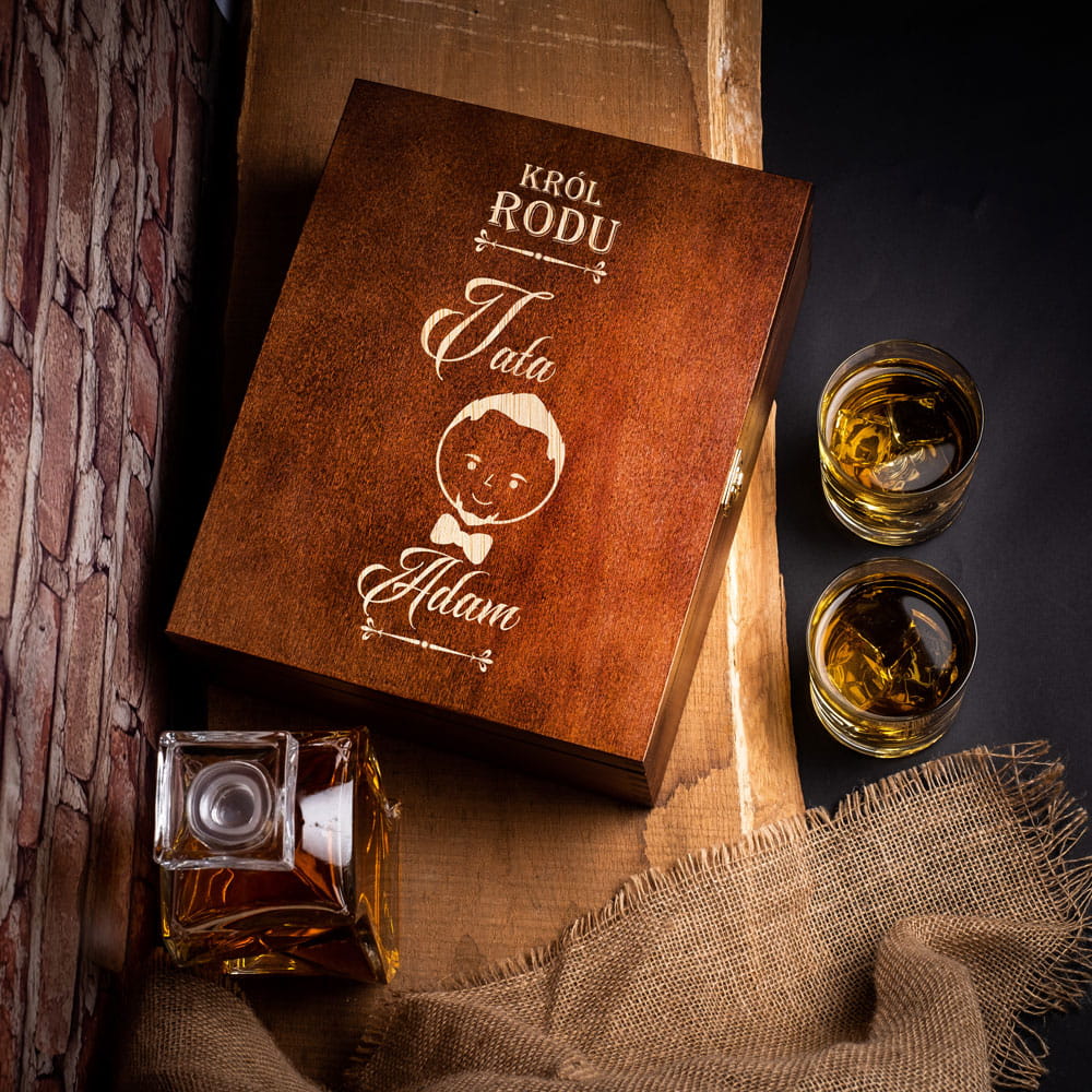 Szklanki do whisky w skrzynce z grawerem ciemny brąz