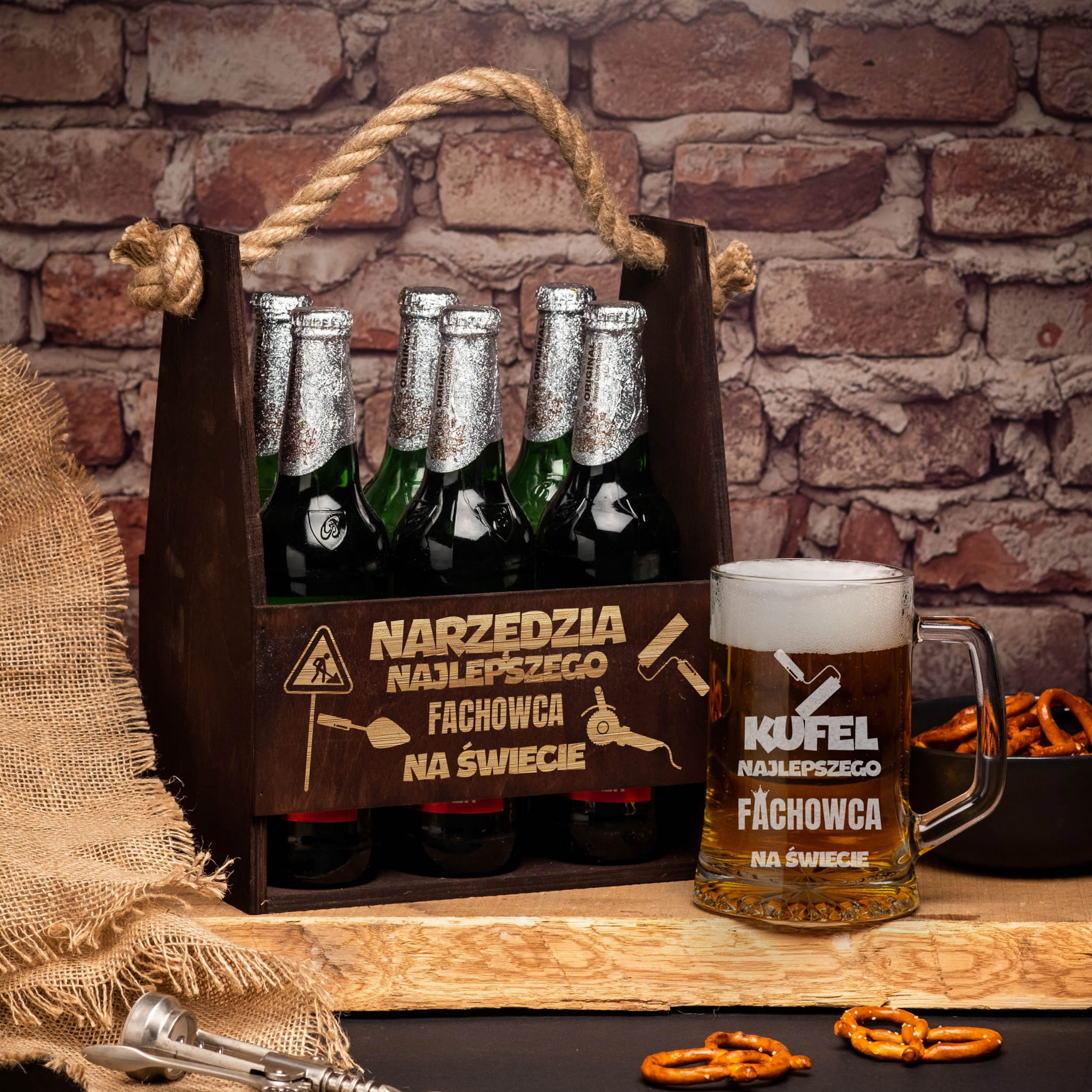 Nosidło i Kufel na Piwo z Grawerem - Prezent dla Budowlańca - Narzędzia Najlepszego Fachowca Na Świecie