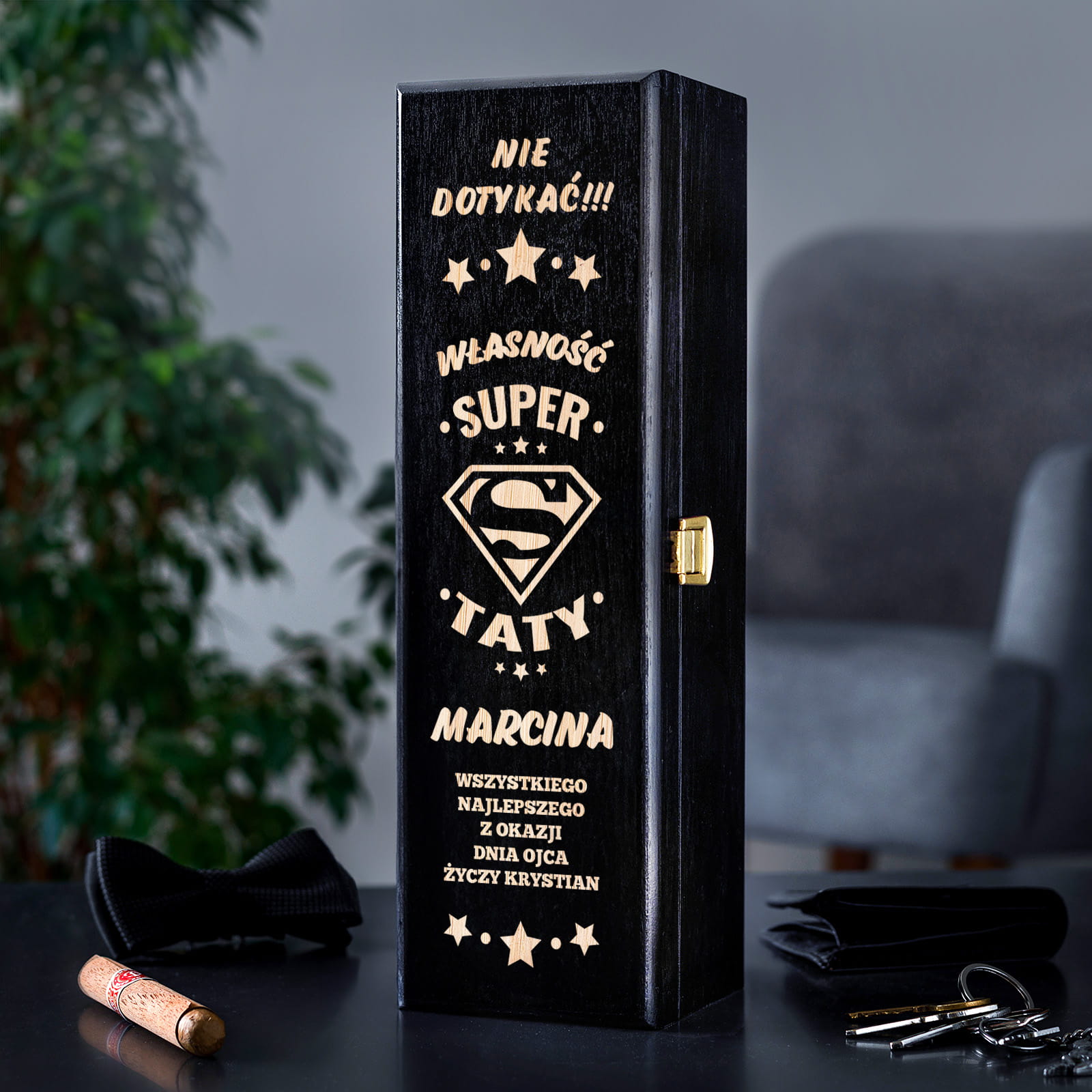 Skrzynka Czarna Na Wino z Grawerem dla Taty - Prezent na Dzień Ojca - Nie Dotykać - Pojedyncza