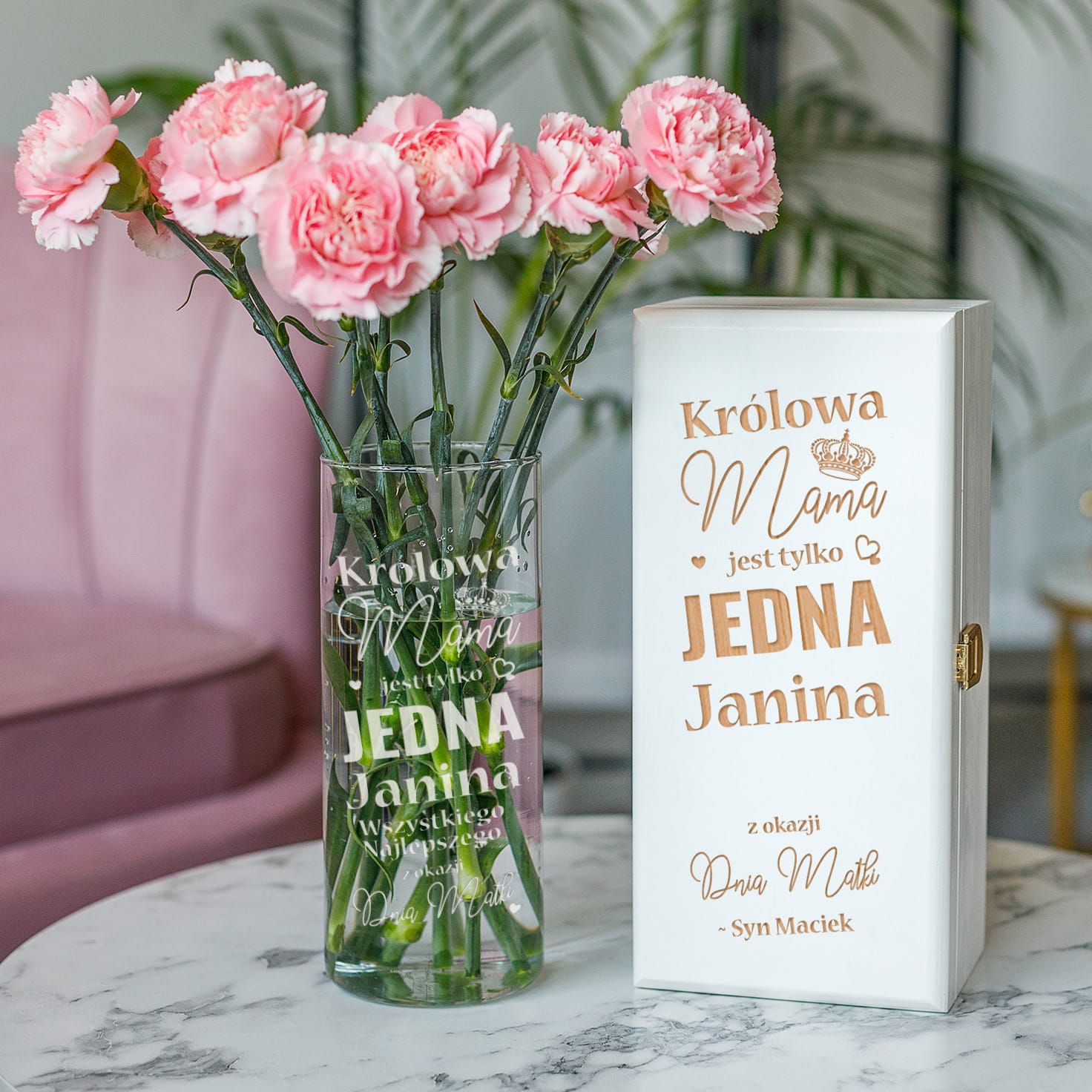 Wazon z Grawerem w Skrzynce dla Mamy - Prezent na Dzień Matki - Królowa Mama