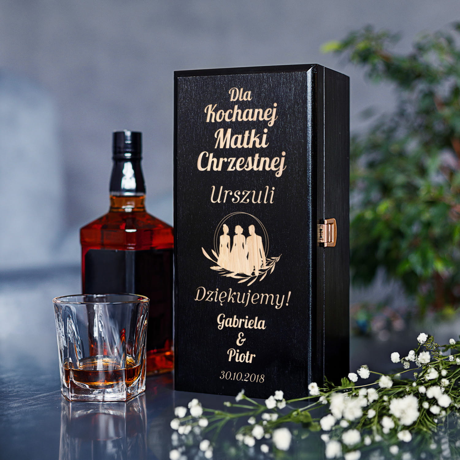 Skrzynka Na Alkohol z Grawerem Podziękowanie dla Matki Chrzestnej, Rodziców Chrzestnych na Ślub - Dla Kochanej Matki Chrzestnej - Czarna
