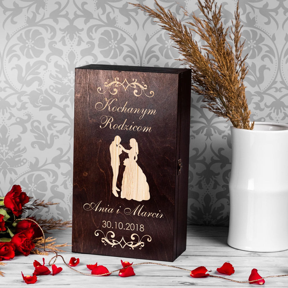 Podwójna skrzynka z grawerem na wino dla rodziców