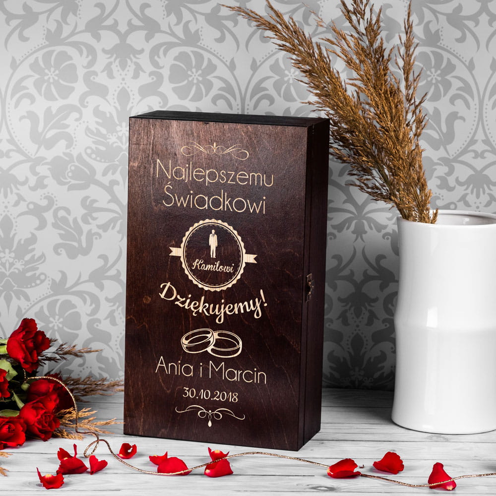 Podwójna skrzynka z grawerem na wino dla świadka