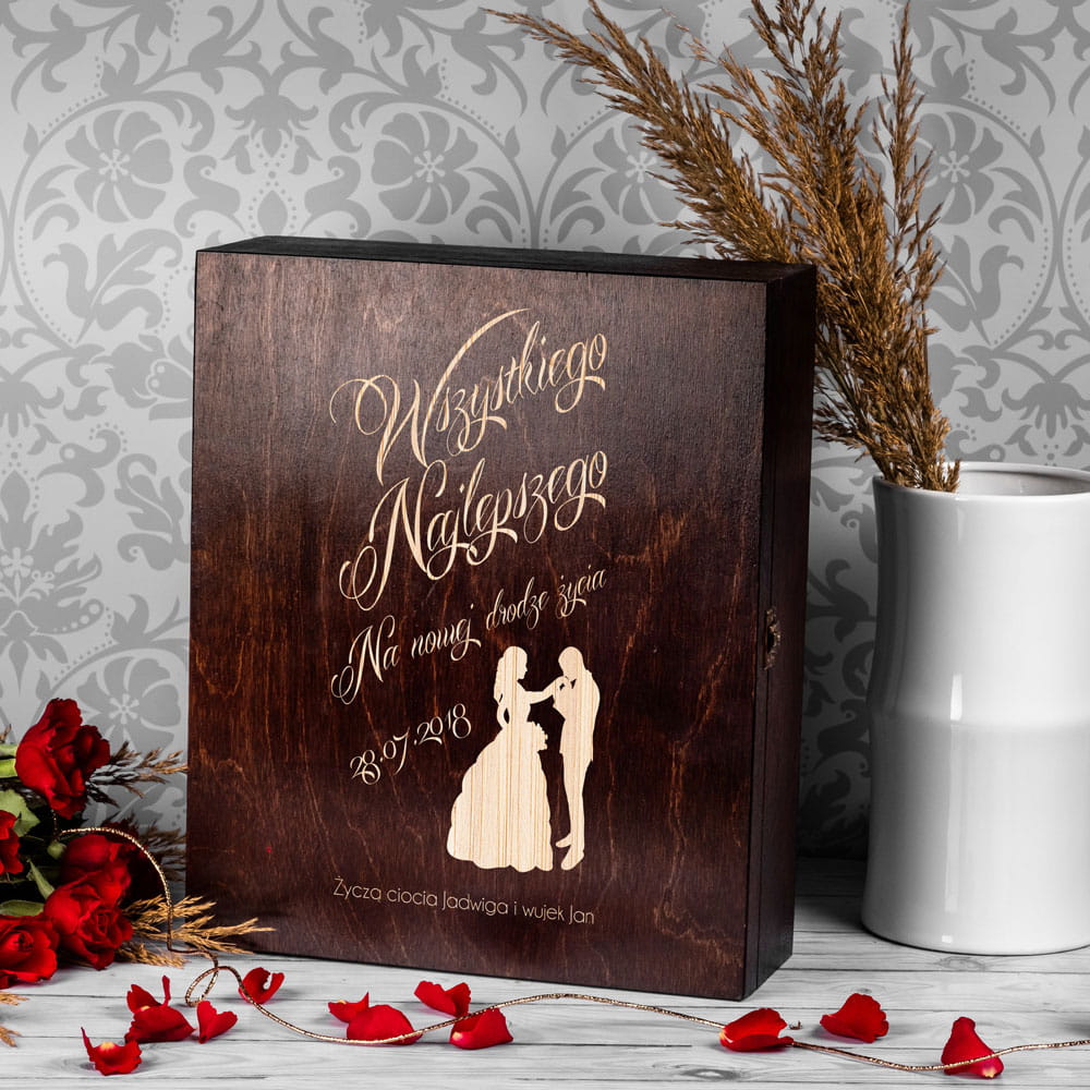 Potrójna skrzynka na wino z grawerem dla Pary Młodej