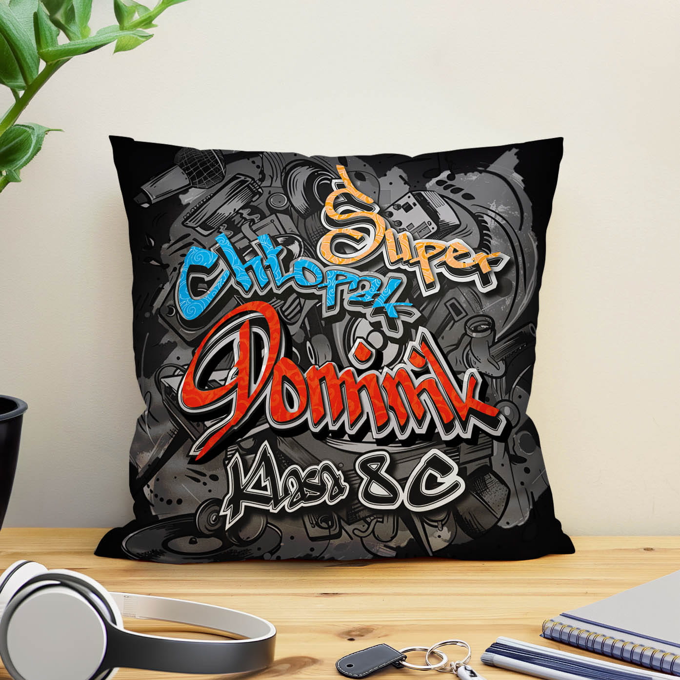 Prezent na Dzień Chłopaka w Klasie - Kolorowa Poduszka z Imieniem dla Chłopaka - Super Chłopak