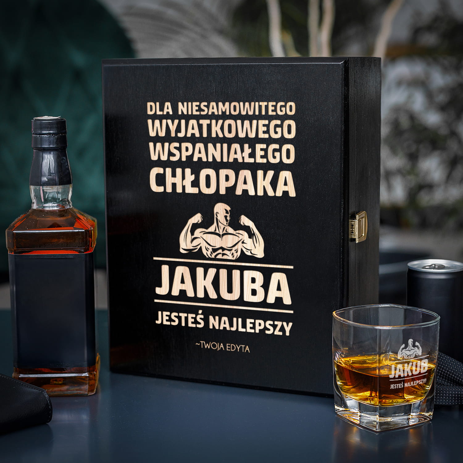 Zestaw Skrzynka na Whisky + Szklanka z Grawerem dla Faceta - Prezent dla Faceta - Prezent na Dzień Chłopaka - Niesamowity, Wyjątkowy