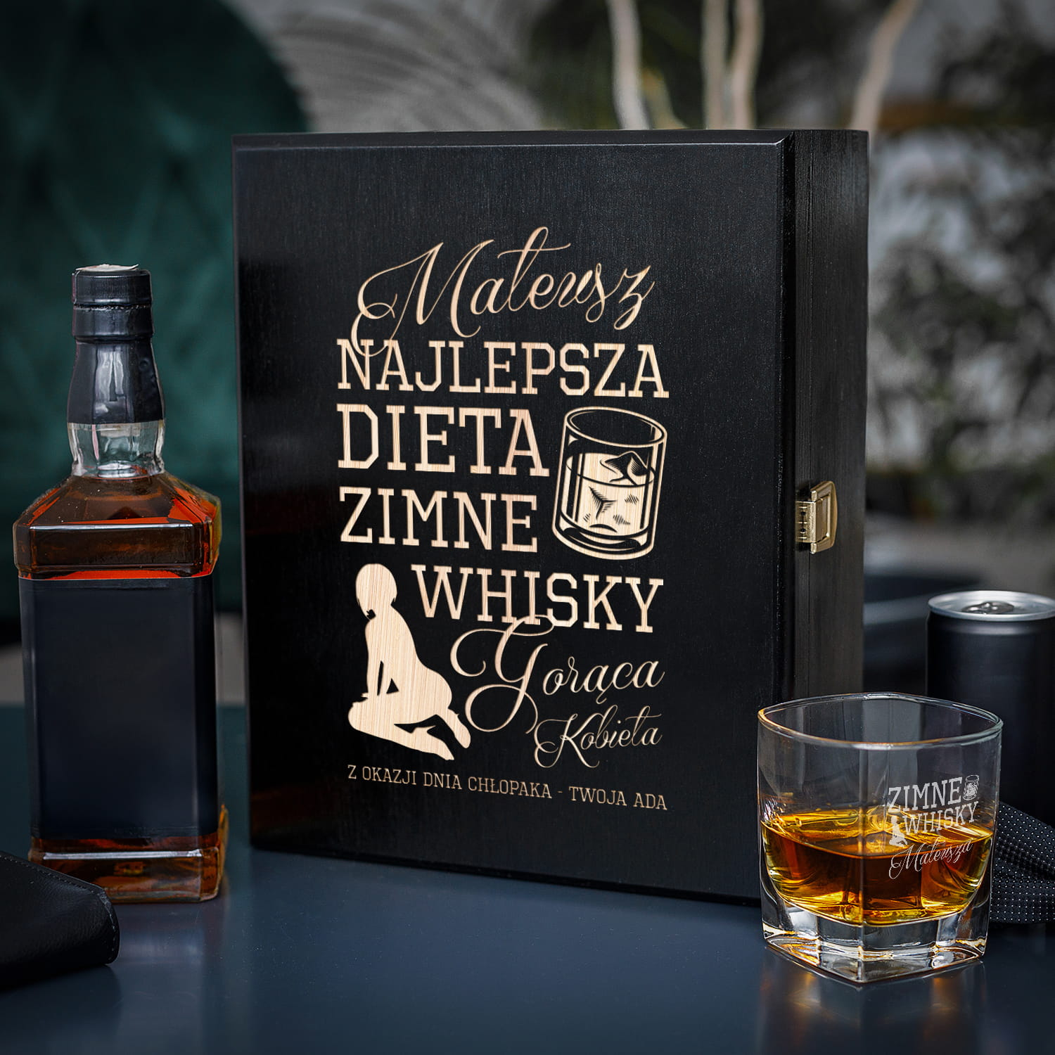 Zestaw Skrzynka na Whisky + Szklanka z Grawerem dla Faceta - Prezent dla Faceta - Prezent na Dzień Chłopaka - Najlepsza Dieta