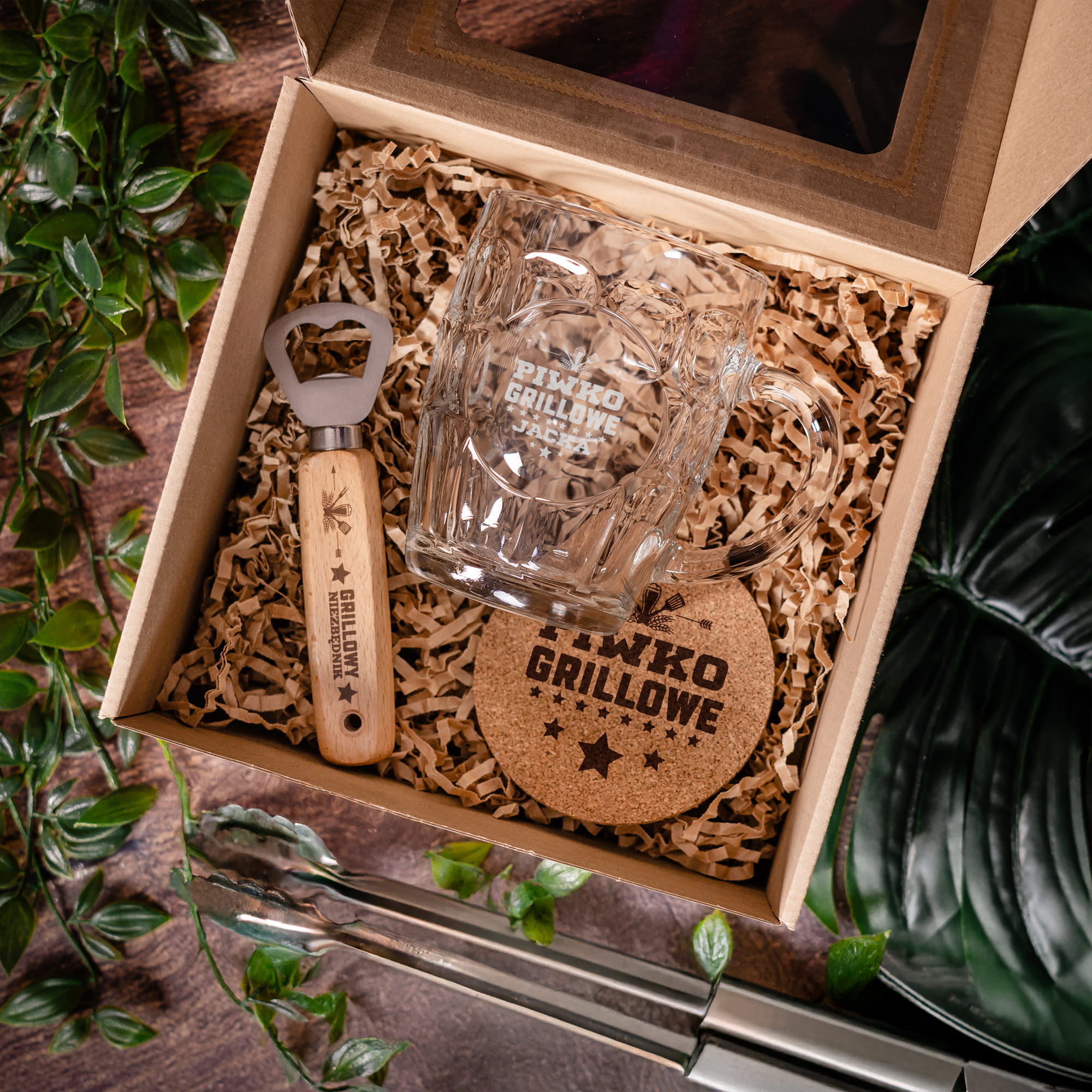 Kufel z Grawerem Do Piwa - Zestaw Grillowy na Prezent - Zestaw Prezentowy - Kufel + Podkładka + Otwieracz - Piwko Grillowe