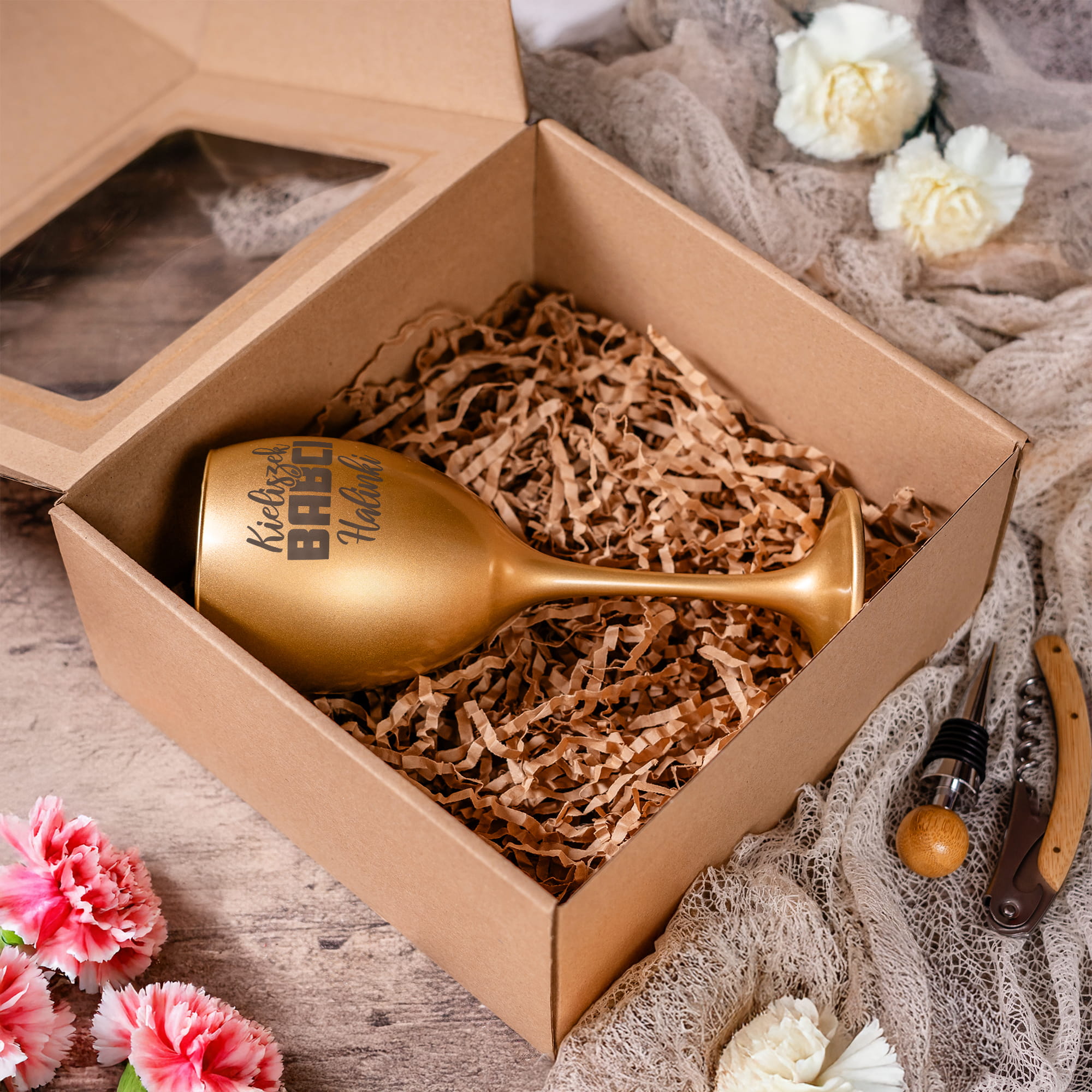 Złoty Kieliszek do Wina z Grawerem Dla Babci - Prezent dla Babci- Zestaw Prezentowy na Dzień Babci - Kieliszek Babci Imię