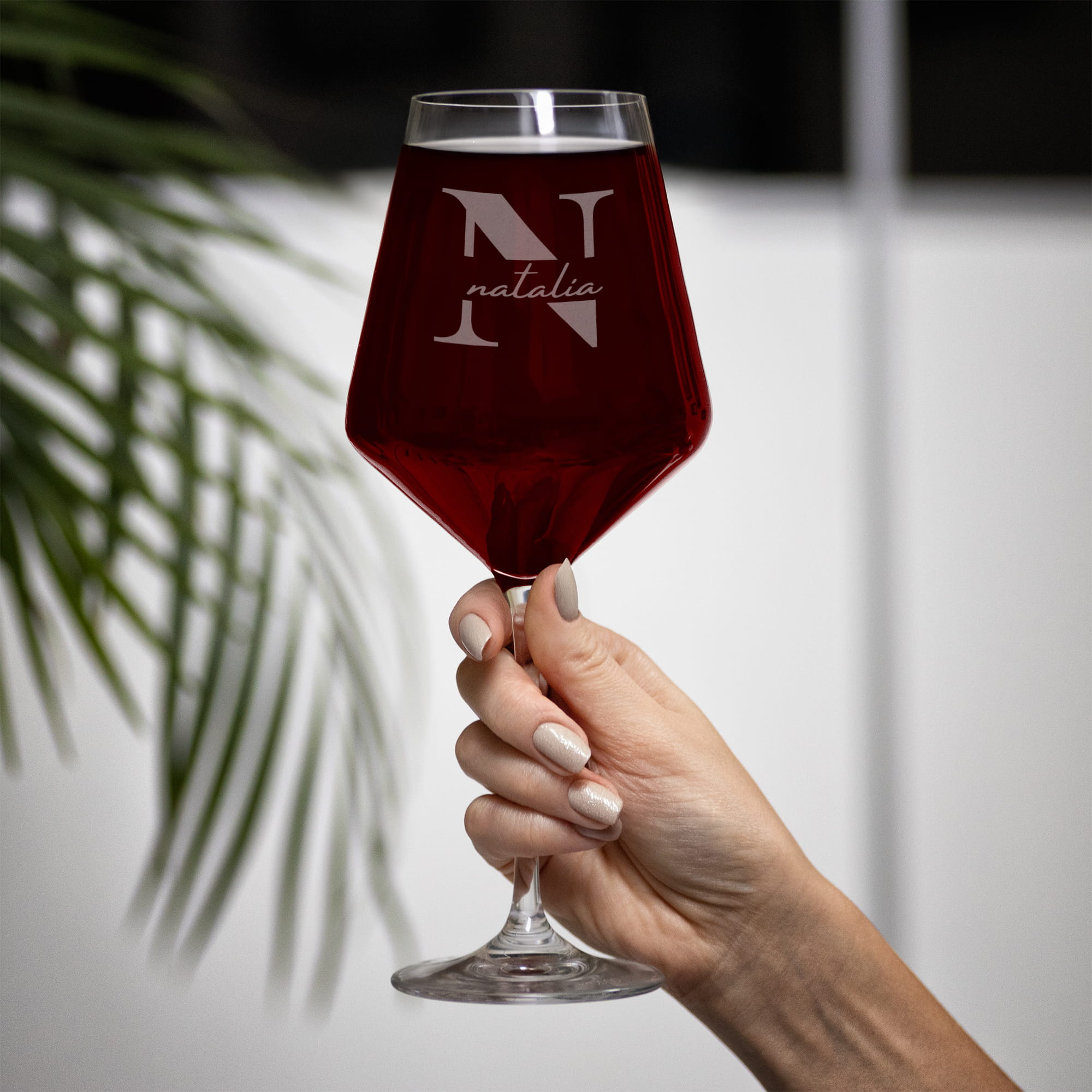 Kieliszek XXL do Wina z Grawerem - Prezent z Imieniem Dla Niej - Duży Kieliszek Do Wina  - Imię i Duży Inicjał