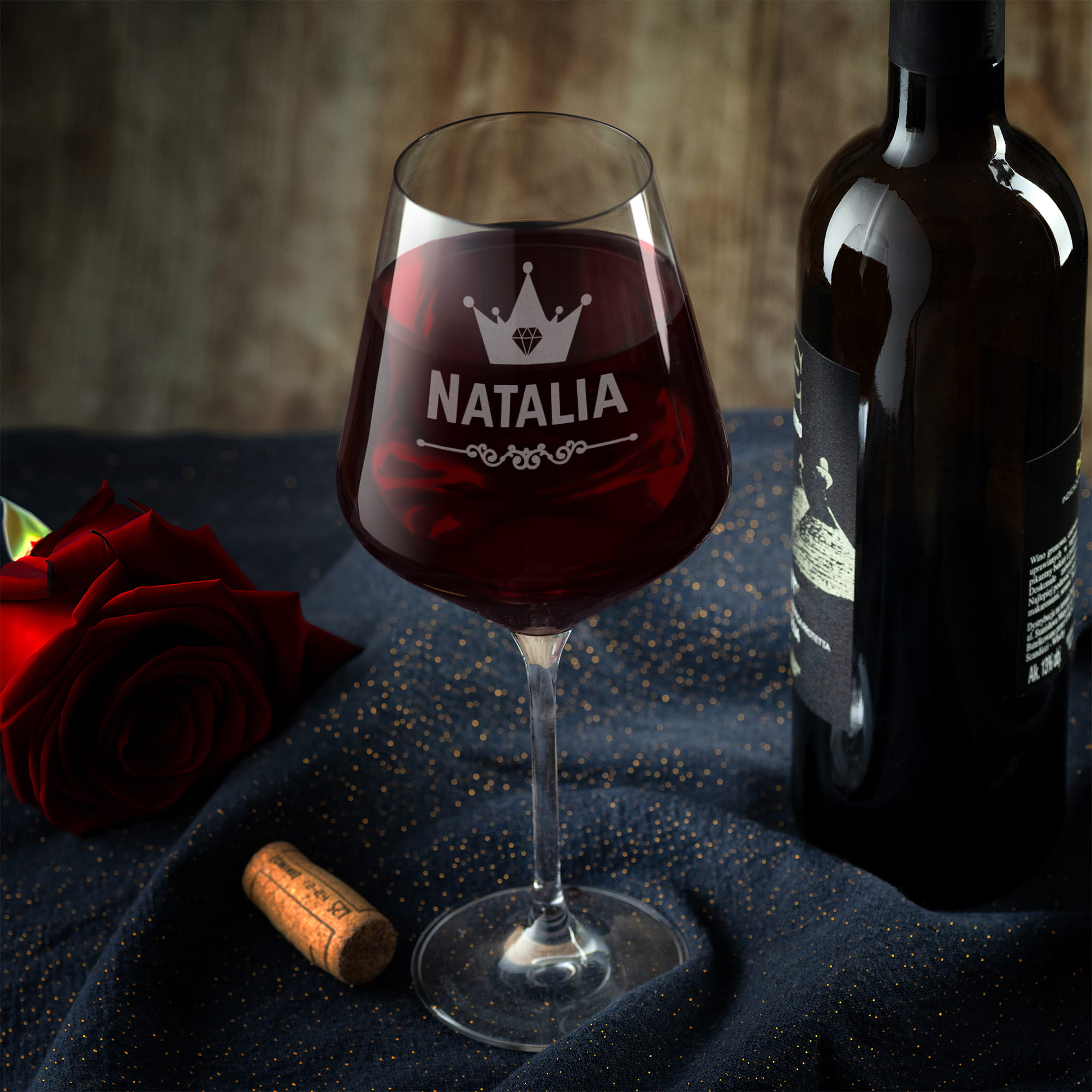 Kieliszek XXL do Wina z Grawerem - Prezent z Imieniem Dla Niej - Duży Kieliszek Do Wina  - Imię Korona