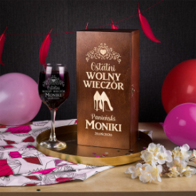 Kieliszek do wina na panieński