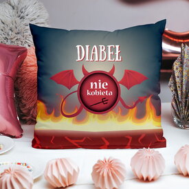 Poduszka Diabeł Nie Kobieta